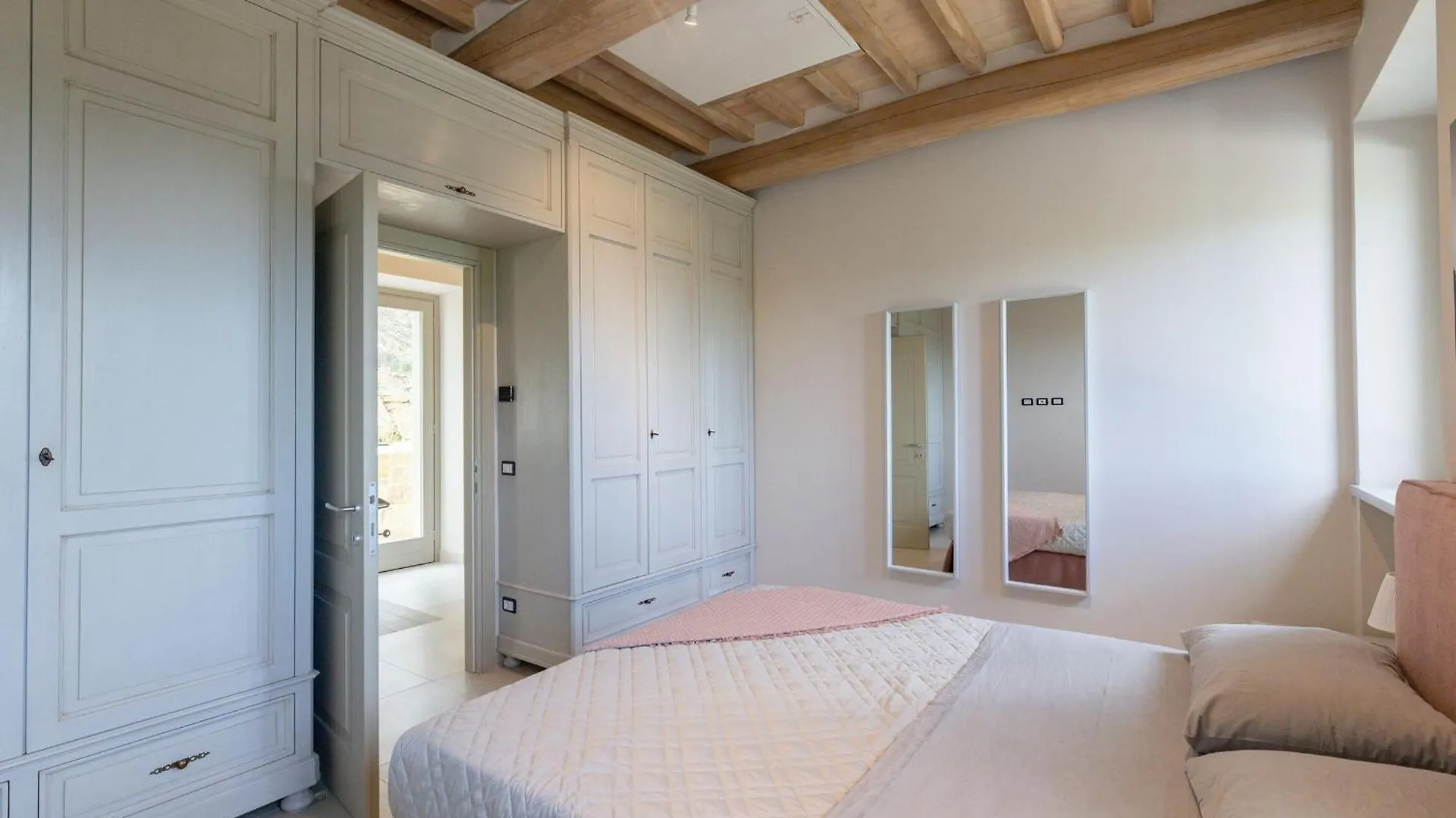 Villa Luana Cortona 0*,